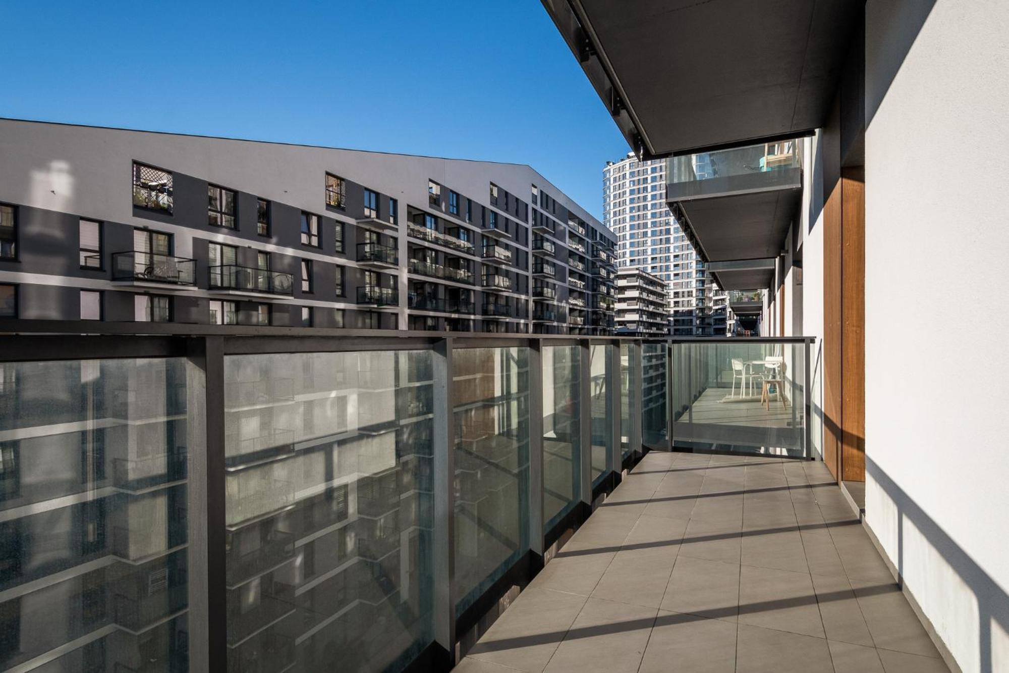Prymasa Tysiaclecia 83A Separate Bedroom Free Garage By Perfect Apart 634 Warsaw Luaran gambar